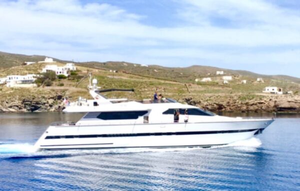 M/Y Superphantom 85ft